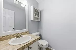 9360 Carnes Crossing Cir, Jonesboro, GA 30236 - Photo 17