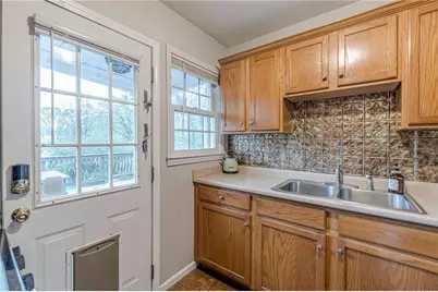 1324 E Forrest Avenue, East Point, GA 30344 - Photo 27