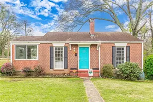 1324 E Forrest Ave, East Point, GA 30344 - Photo 1