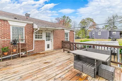 1324 E Forrest Avenue, East Point, GA 30344 - Photo 17