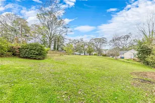 1324 E Forrest Ave, East Point, GA 30344 - Photo 9