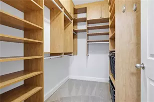 901 Abernathy Rd NE, Atlanta, GA 30328 - Photo 9