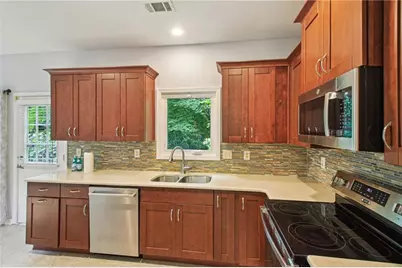 2979 Rosebrook Drive, Decatur, GA 30033 - Photo 13