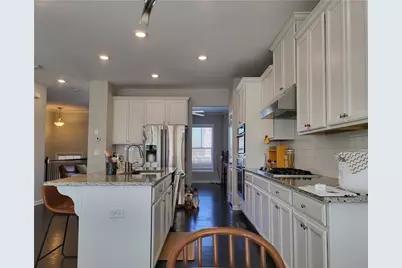 871 Sunset Park Drive, Suwanee, GA 30024 - Photo 3