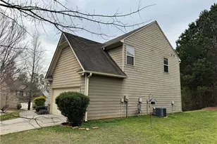 4433 Black Hills Dr, Acworth, GA 30101 - Photo 3