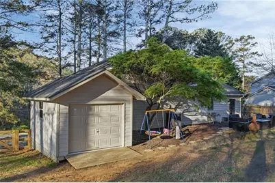 1682 Bennett Road, Grayson, GA 30017 - Photo 23