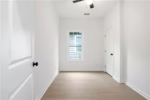 1454 St Francis Ave, Atlanta, GA 30344 - Photo 21