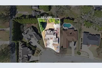 1538 Berkeley Court, Gainesville, GA 30501 - Photo 3