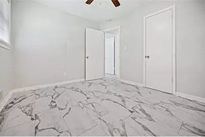 7039 Rockbridge Road, Stone Mountain, GA 30087 - Photo 17