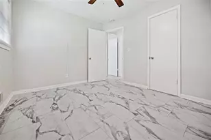 7039 Rockbridge Rd, Stone Mountain, GA 30087 - Photo 17