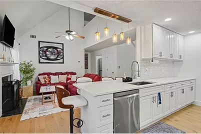 6445 Gina Agha Circle, Lithonia, GA 30038 - Photo 9