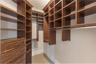 802 Ciiftin Heights Ln NE, Atlanta, GA 30329 - Photo 17