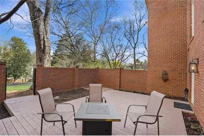 423 Jefferson Circle #423, Atlanta, GA 30328 - Photo 29