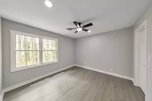 389 England Pl, Marietta, GA 30066 - Photo 27