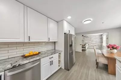 389 England Place, Marietta, GA 30066 - Photo 13