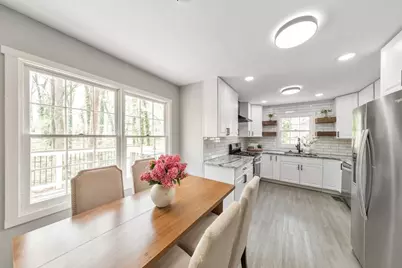 389 England Place, Marietta, GA 30066 - Photo 9