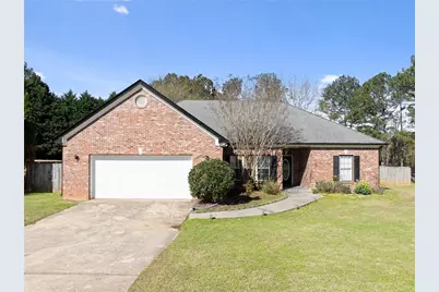716 Michael Drive, Winder, GA 30680 - Photo 1