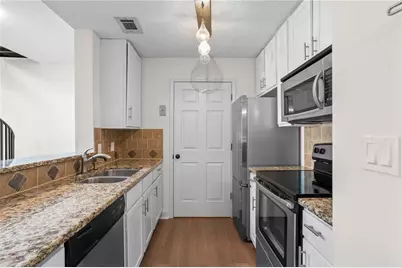 1075 Peachtree Walk NE #A519, Atlanta, GA 30309 - Photo 7