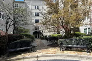 1075 Peachtree Walk NE, Atlanta, GA 30309 - Photo 33