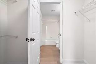1075 Peachtree Walk NE, Atlanta, GA 30309 - Photo 11