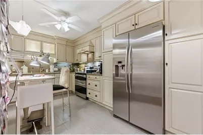 3530 Piedmont Road NE #10K, Atlanta, GA 30305 - Photo 11