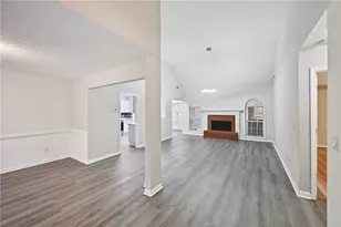 25 Castlehill Ct, Covington, GA 30016 - Photo 3