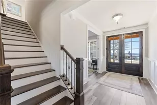 6878 S Bluff Ct, Gainesville, GA 30506 - Photo 7