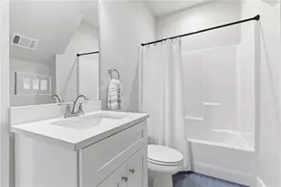 6878 S Bluff Ct, Gainesville, GA 30506 - Photo 39