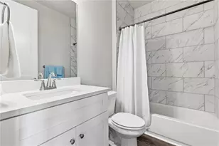 6878 S Bluff Ct, Gainesville, GA 30506 - Photo 23