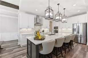 6878 S Bluff Ct, Gainesville, GA 30506 - Photo 13