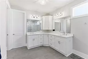 6878 S Bluff Ct, Gainesville, GA 30506 - Photo 27