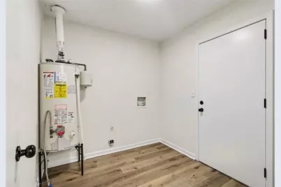 2142 Colonial Oak Way SW, Stone Mountain, GA 30087 - Photo 25