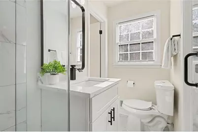 2142 Colonial Oak Way SW, Stone Mountain, GA 30087 - Photo 15