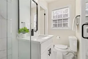 2142 Colonial Oak Way SW, Stone Mountain, GA 30087 - Photo 15