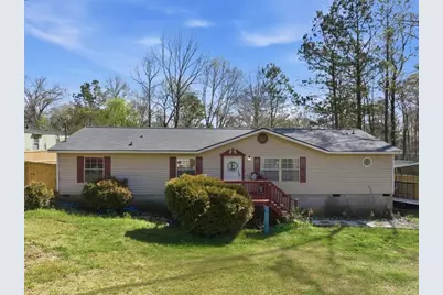 147 Pocahontas Street, Jackson, GA 30233 - Photo 1