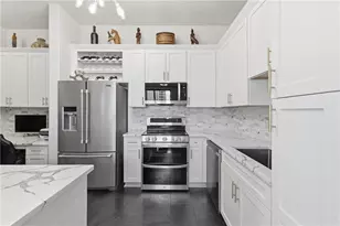 3445 Stratford Rd NE, Atlanta, GA 30326 - Photo 1