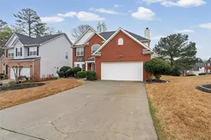 2770 Turning Leaf Dr, Lawrenceville, GA 30044 - Photo 5