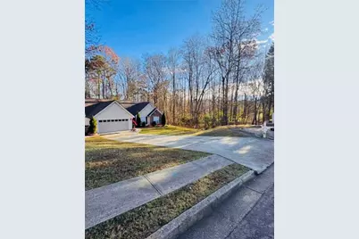 4215 Hamilton Walk Drive, Buford, GA 30519 - Photo 3