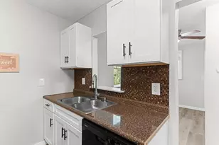 2164 Monroe Ave, Macon, GA 31204 - Photo 9