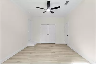 235 Poplar St, Buford, GA 30518 - Photo 21