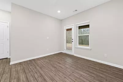 2247 Pink Hawthorn Dr, Buford, GA 30518 - Photo 7