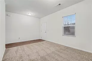 4635 Bluffton Ct, Cumming, GA 30028 - Photo 9