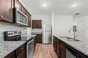 4635 Bluffton Ct, Cumming, GA 30028 - Photo 11