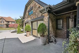 5030 Habersham Hills Dr, Suwanee, GA 30024 - Photo 5