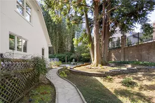 1013 Lenox Valley Dr NE, Atlanta, GA 30324 - Photo 47