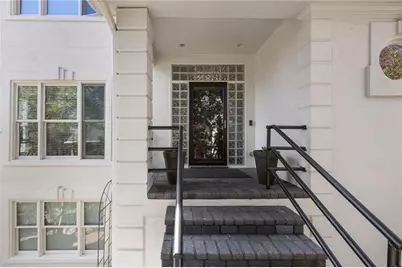 1013 Lenox Valley Drive NE, Atlanta, GA 30324 - Photo 7