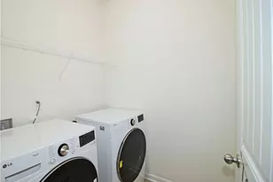 1390 Napa Valley Dr, Lawrenceville, GA 30045 - Photo 31