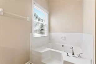 1441 Howard Way, Lawrenceville, GA 30043 - Photo 33