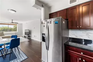 2479 Peachtree Rd NE, Atlanta, GA 30305 - Photo 19