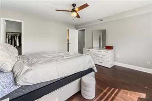 2479 Peachtree Rd NE, Atlanta, GA 30305 - Photo 21